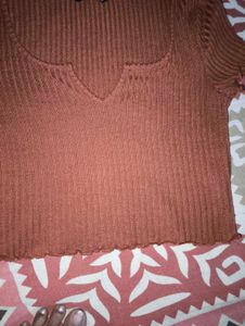 Ribbed Brown Top