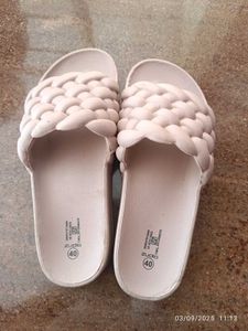 New Unused Zudio Sandals Size 40