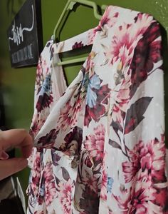 PINTERESTY FLORAL PRINT TOP