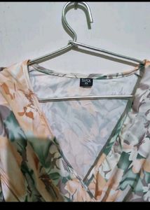 New Floral V-neck Long Sleeve Top