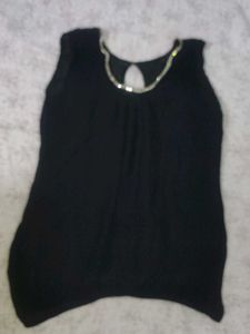 Black Colour Baloon Top