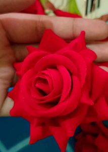 5 Red Roses Hair pins