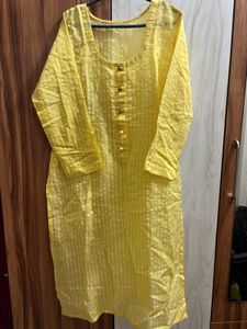 Yellow Self Stich Styles Kurti 💛