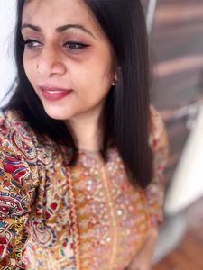 Elegant Paisley Print Ethnic Gown set