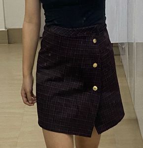 Plaid mini skirt