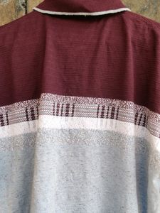 Mens XXL Tshirt Maroon And White