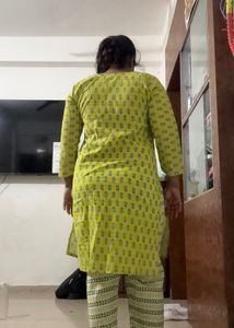 2  Kurta Sets only 600 rs