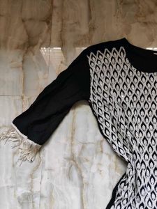 Embroidered Kurta With Plazo Set