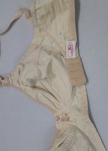 Set Of Cotton Bras Daisydee..black n Cream