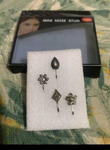 Embroidery Suit With Anyone Nose Stud Free