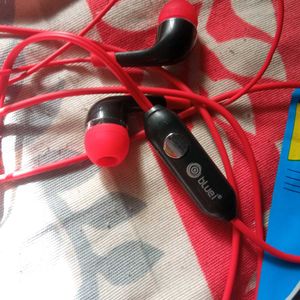 Wired Earphones