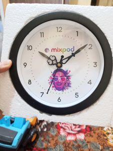 Mixpod Wall Clock