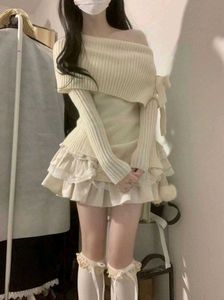 Softgirl Korean Style Top 🤍