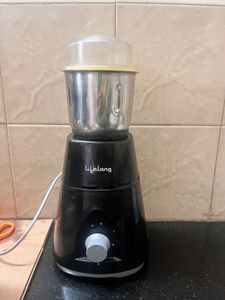 Lifelong mixer grinder (1jar)