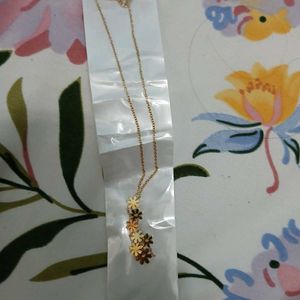 Gold Plated Flower Necklace - Brand NEW 500/-