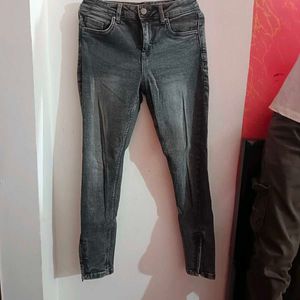 Zara Jeans