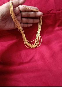 Elegant Gold Layered Necklace