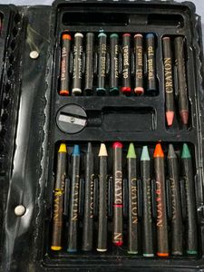 Art Supplies Colors Cumbo Set