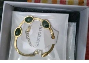 Gold &amp; Green Stone Bracelet