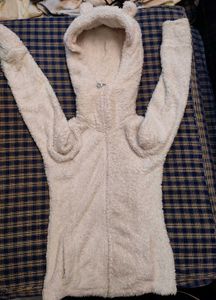 Fuzzy Cream bear face top neck coverJacket