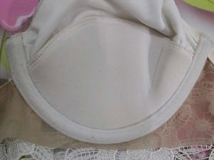(1200)White Lace Trim Bra