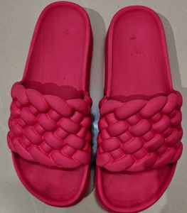 Women Beige Tong