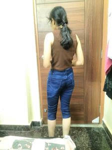 Brownie top &amp; Blue Capri Jeans