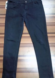 New Regular Fit Jeans... Low Price