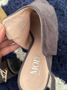 Grey Peep Toe Solid Heels👠