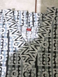 Ethnic Kurtas Set