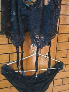 laces premium  garter  top set