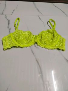 Prettysecrets Neon Green Bra