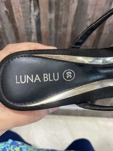 Luna blu wedges