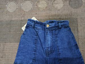 D@06 Size-26 Straight Jeans