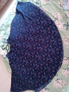 Floral Pleated Skirt