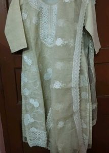Elegant Embroidered Kurta With Dupatta