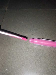 lipstick, lakme powder