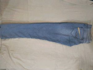 1 button Sky blue jeans