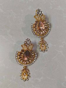 Elegant Gold-Tone Necklace Set