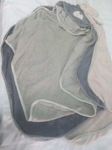 3 Hooded Baby Towel