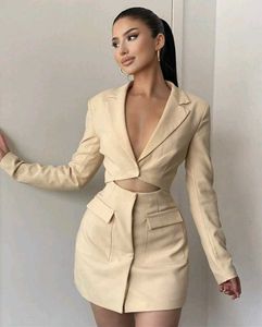 Blazer Dress ( Price 1500rs )