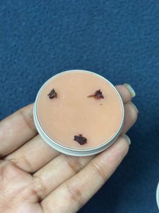 MOISTURISING LIP BALM