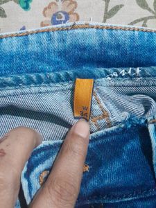 Ripped Jeanse