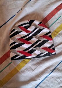 Set of 3 Knitted Beanies