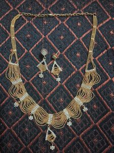 Golden Multi Chain Model Jewellery Set