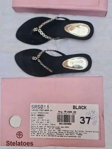 Stelatoes Brand Flats