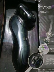 Remington Hyper Flex Series XR1330 Rotary Shaver