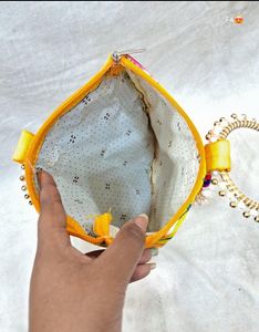 Ganesha print bangle handle bag