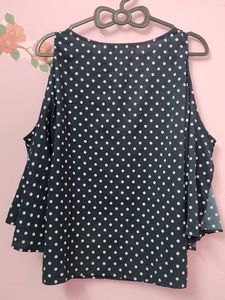 Girls Top With Cur Sleeves