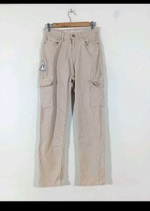 BEIGE AND OLIVE GREEN CARGOS (USED TWICE)